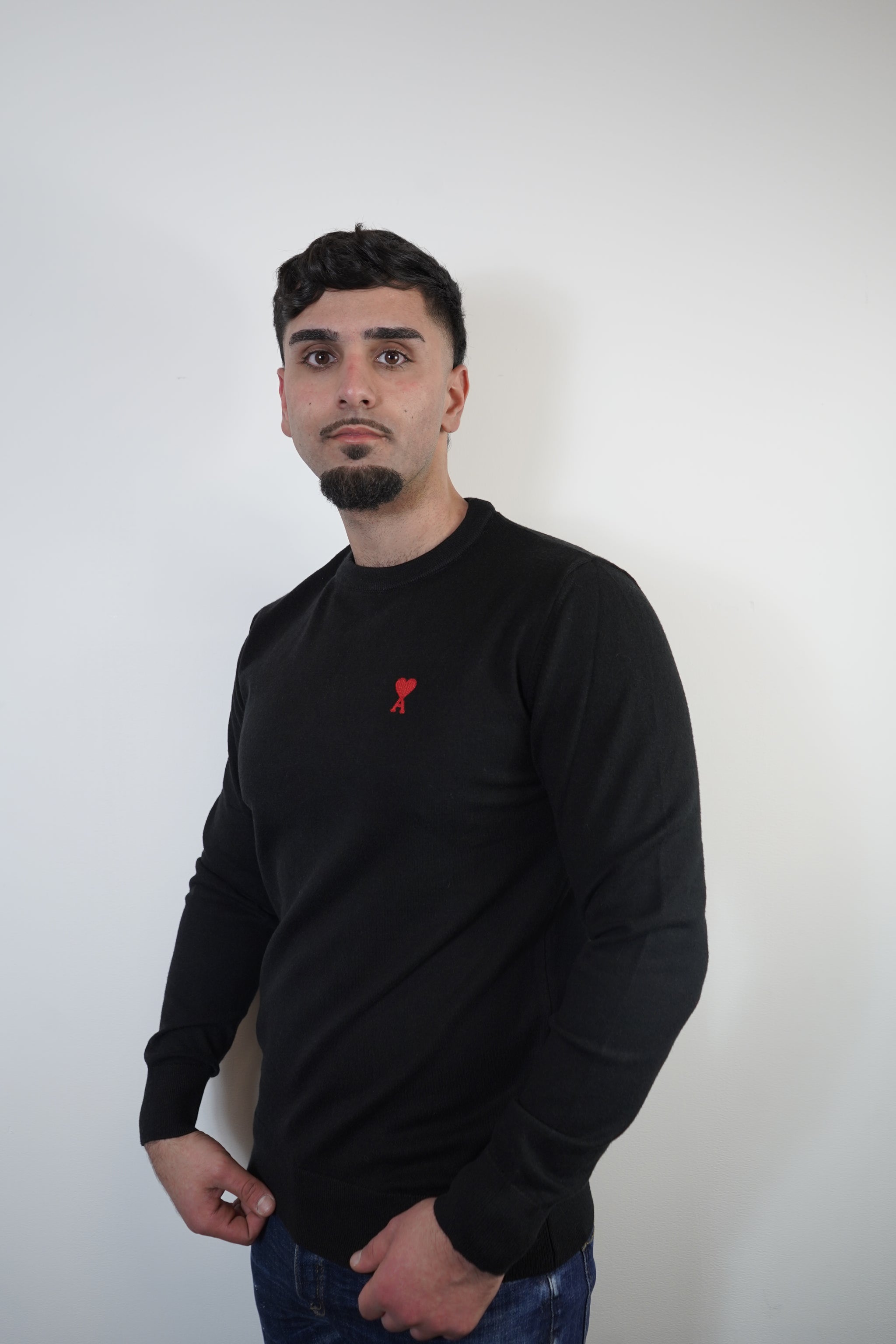 AMI SWEATER WOL GEBREID ZWART (fijngebreid)
