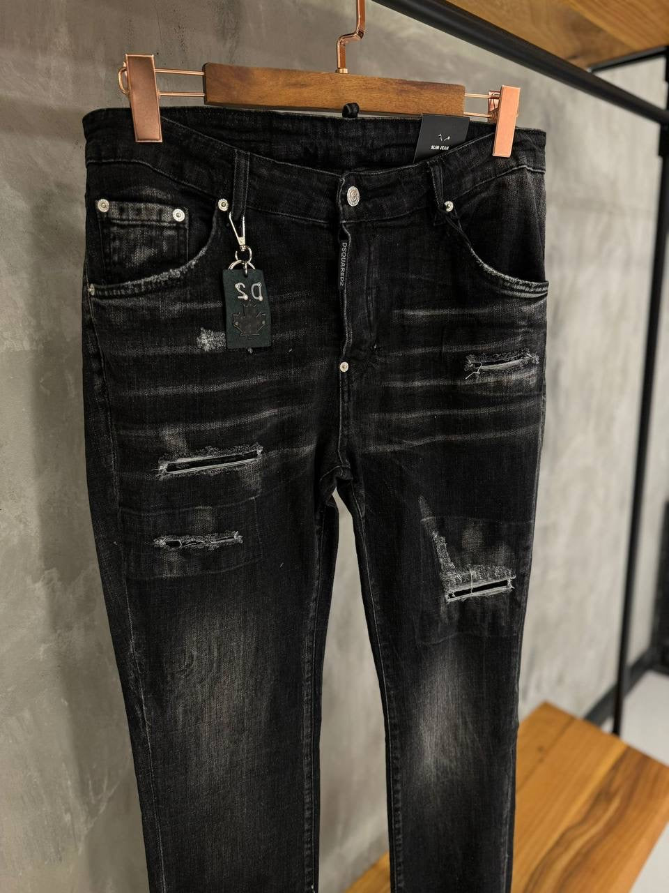 DSQUARED JEANS 8051 ZWART (BIG SIZE)
