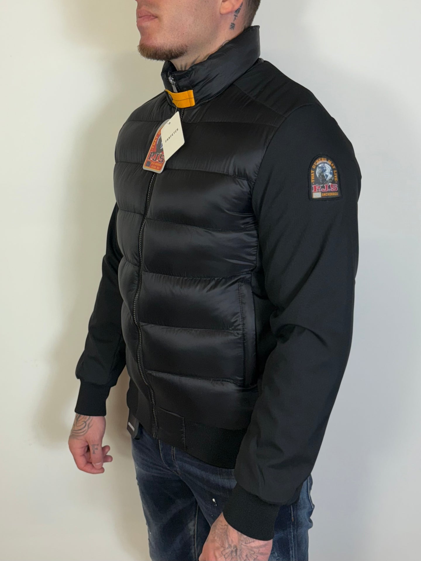 PARAJUMPER TUSSENJAS ZWART