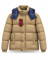 GUCCI GG CANVAS DOWN JACKET BEIGE (MET AFNEEMBARE MOUWEN)