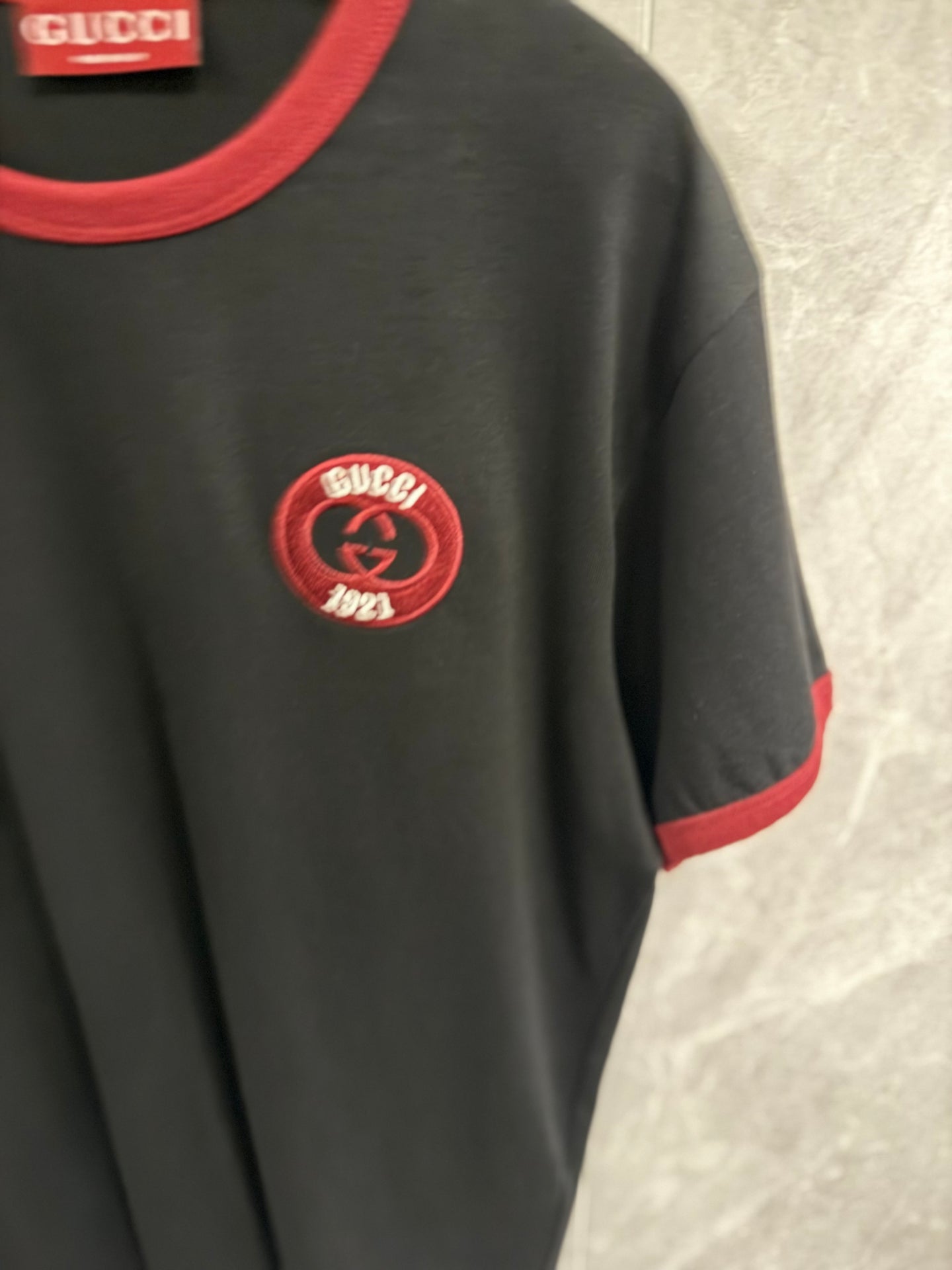 T-Shirt Gucci Zwart 1921