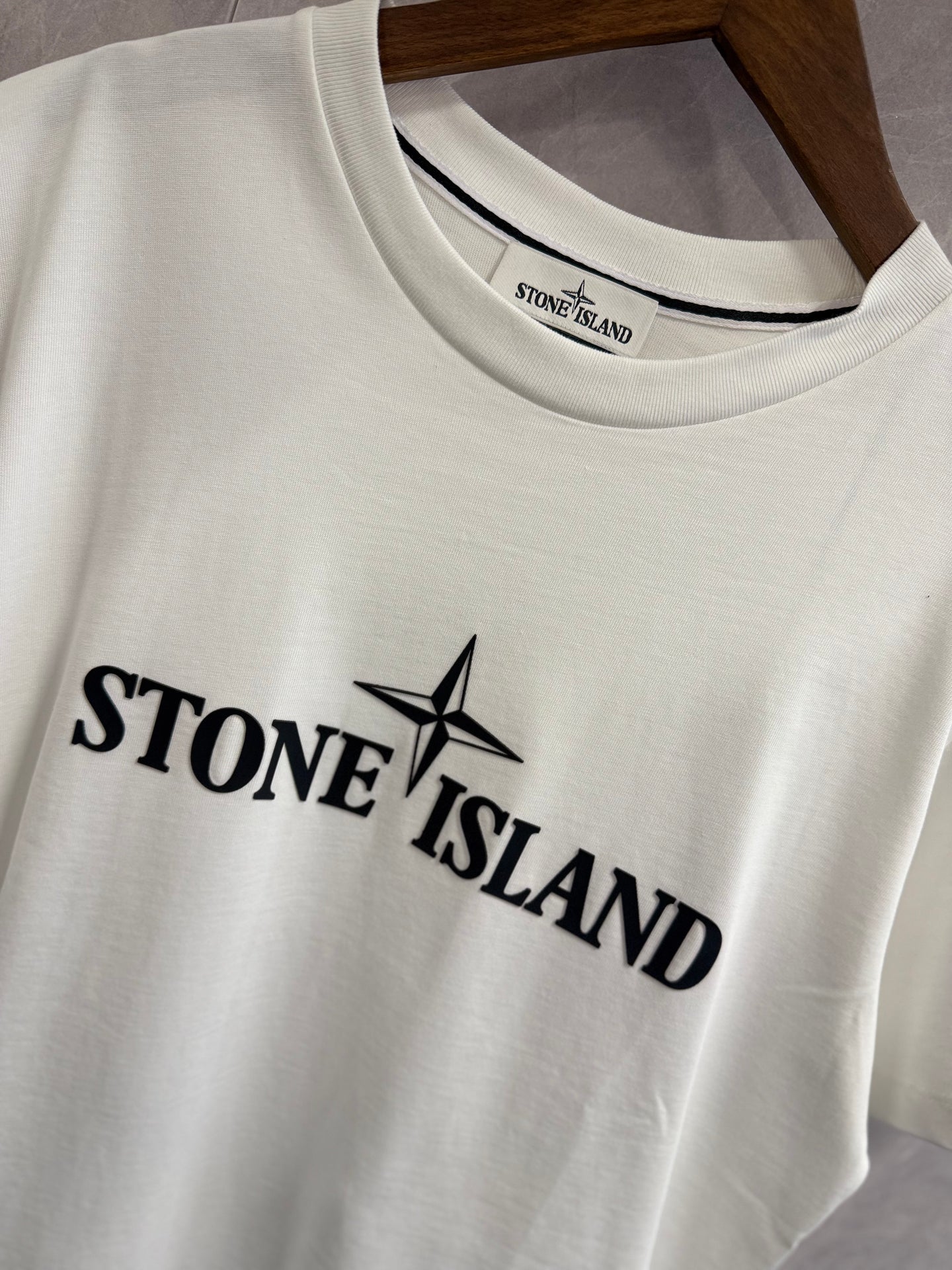 T-Shirt Stone island Wit Grote Druk