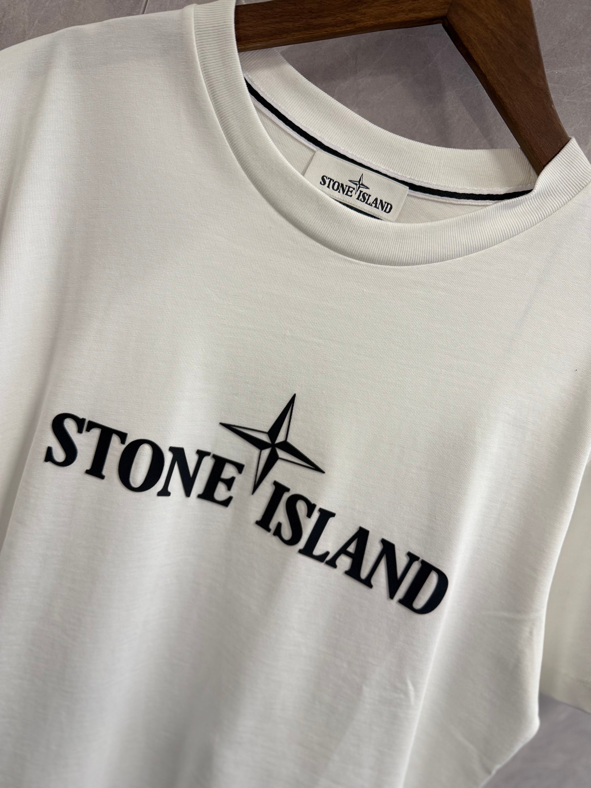 T-Shirt Stone island Wit Grote Druk