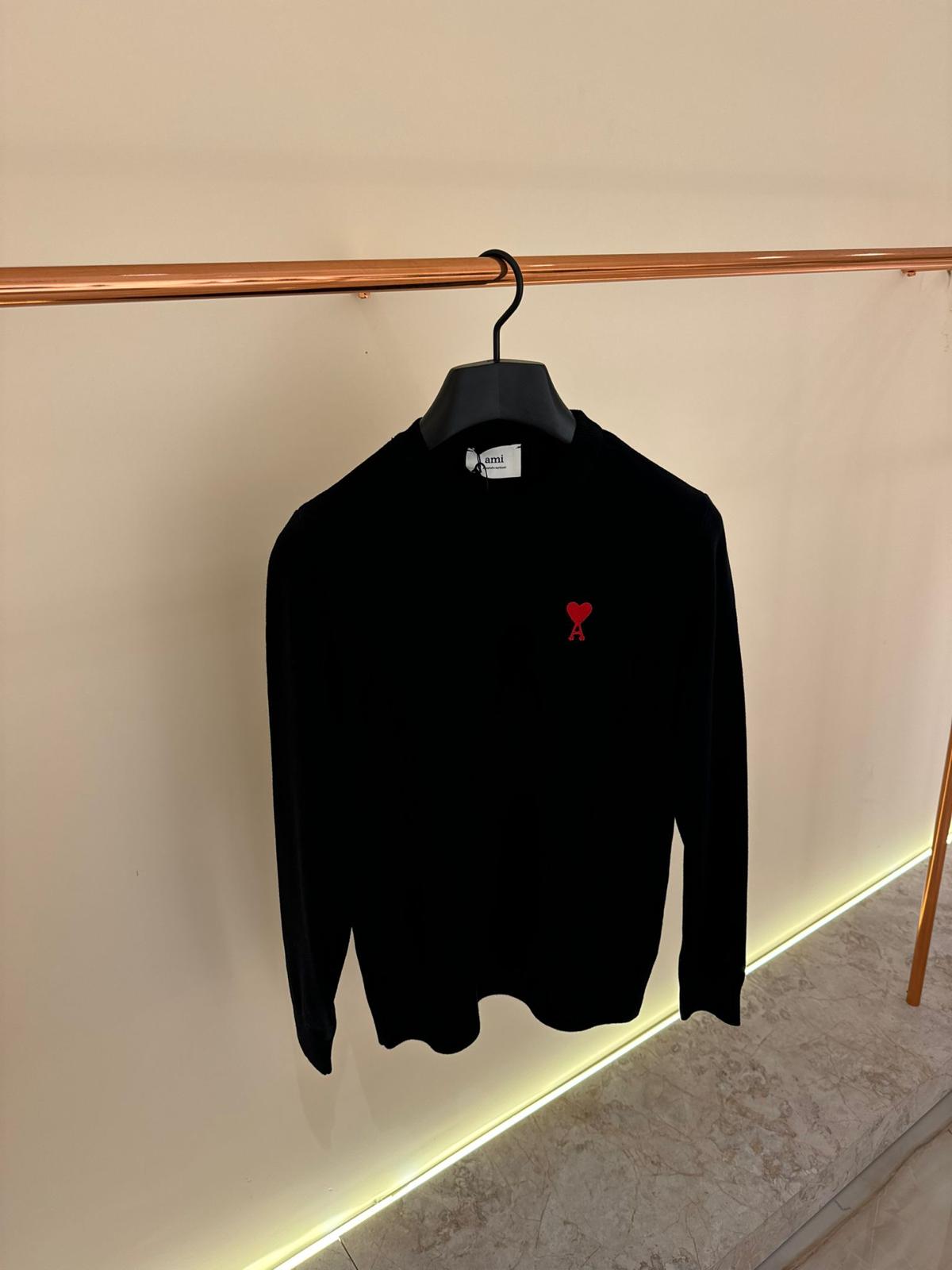 AMI SWEATER WOL GEBREID ZWART (fijngebreid)