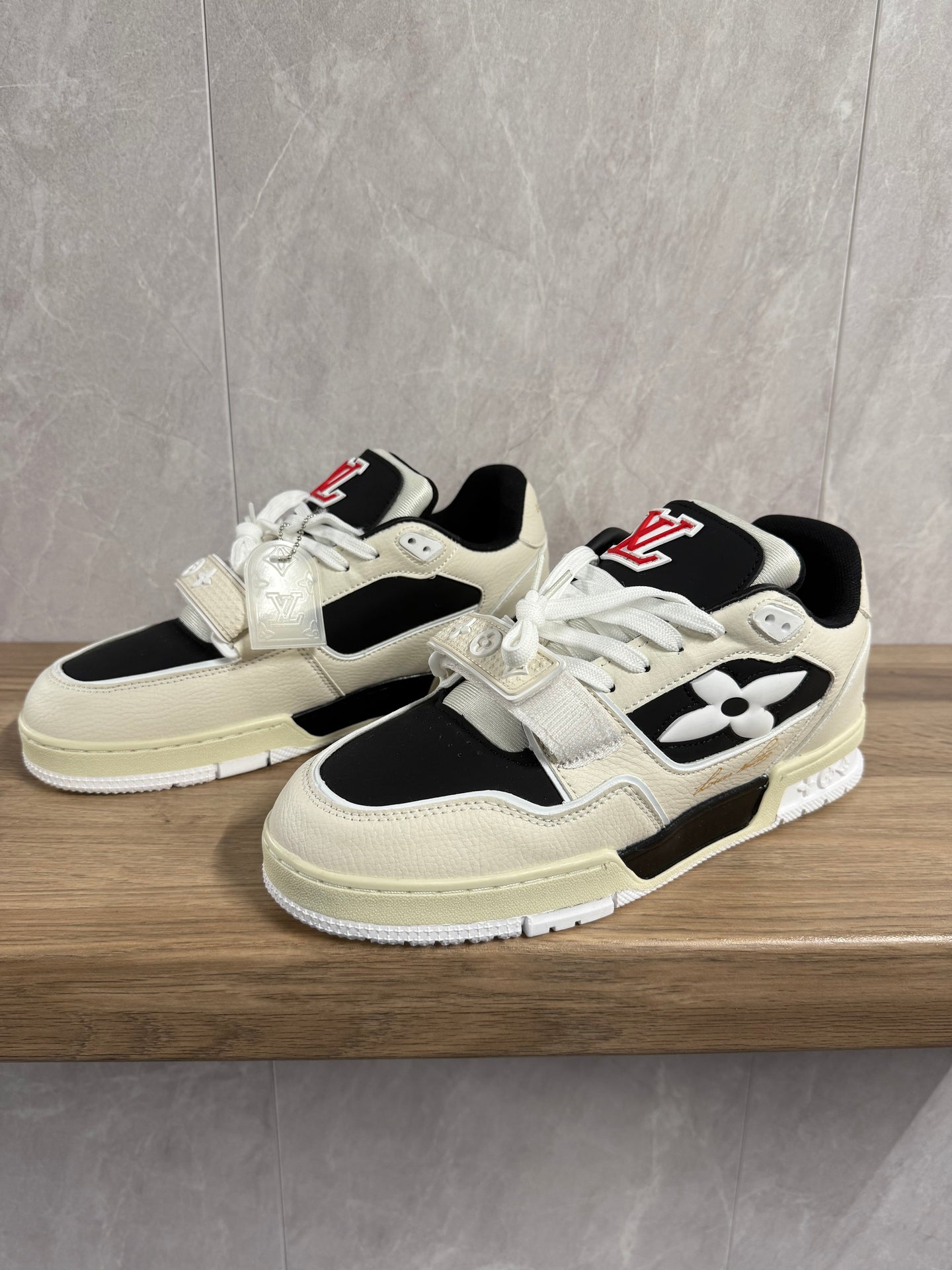 LV Skates Zwart
