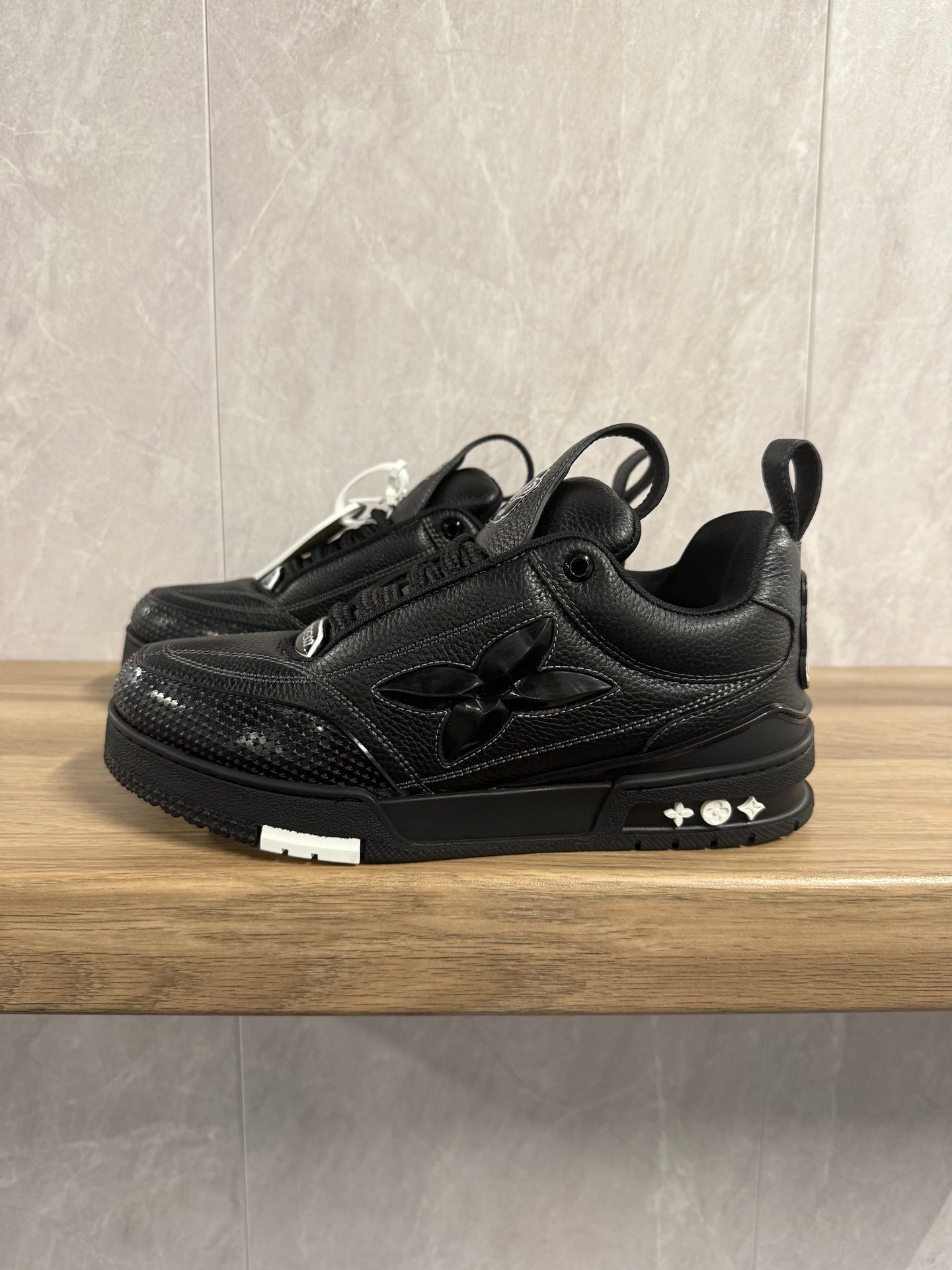 LV Skates Arch Zwart