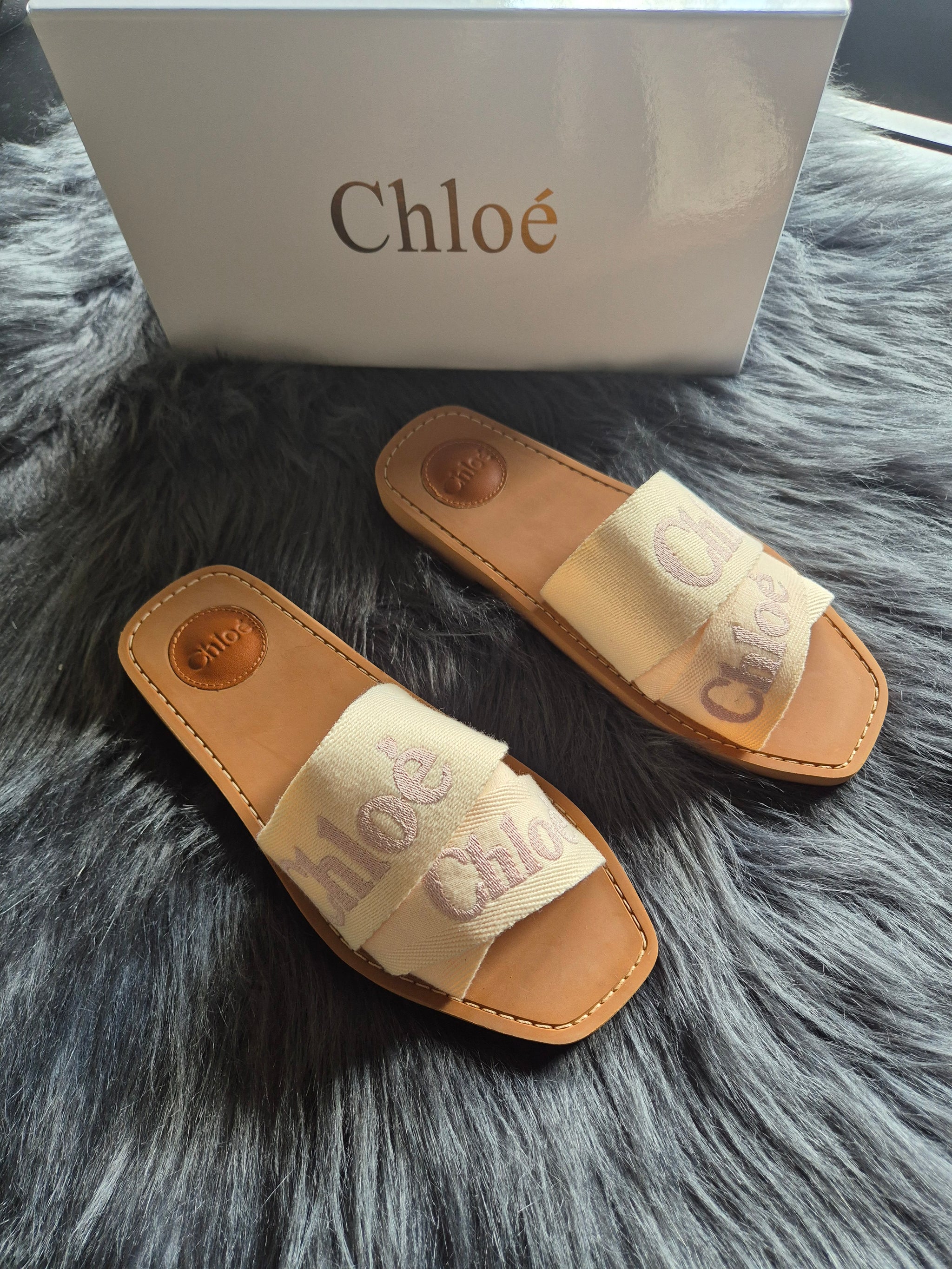 DAMES SLIPPERS Chloé Pink