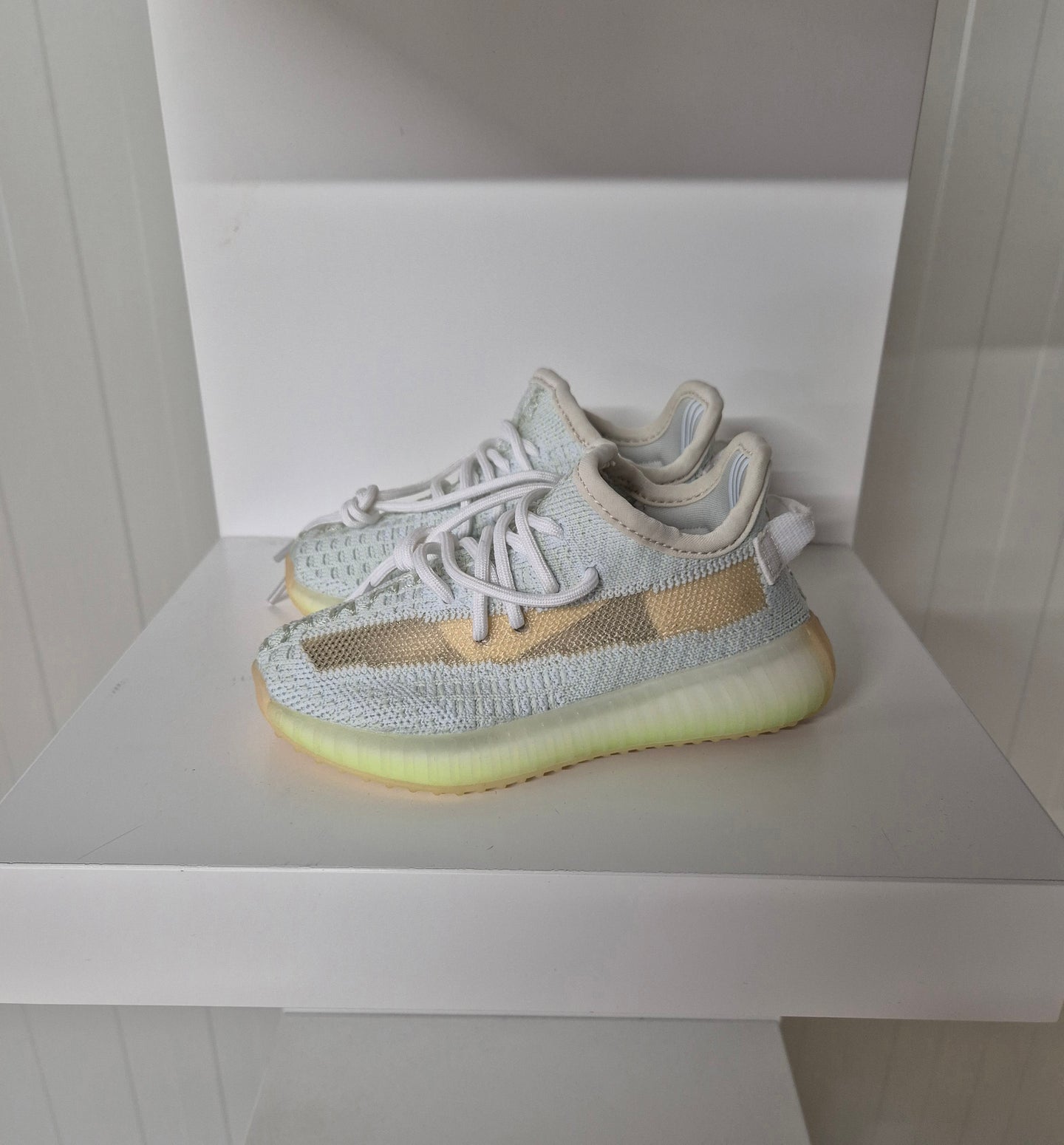 KIDS SCHOEN Yeezy Light Blue