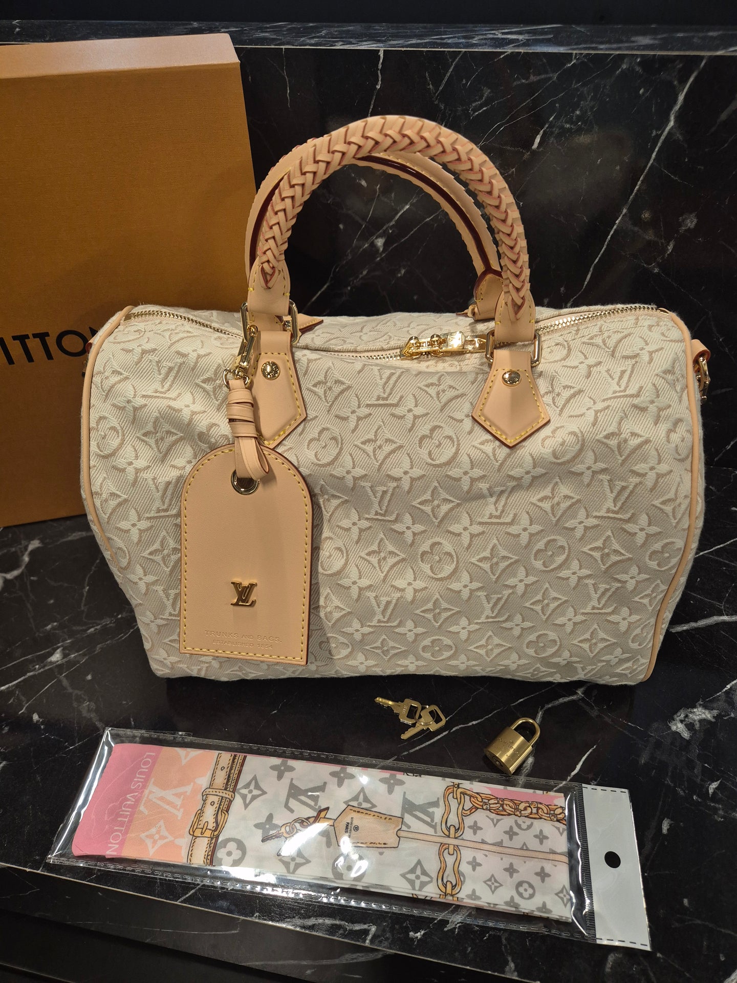 DAMES TASSEN LouisVuitton Speedy Soft 30 (new)