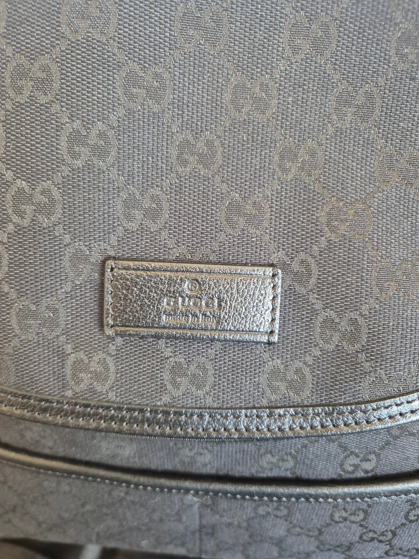 BABY NEWBORN GUCCI LUIERTAS MET LOGOPRINT ZWART