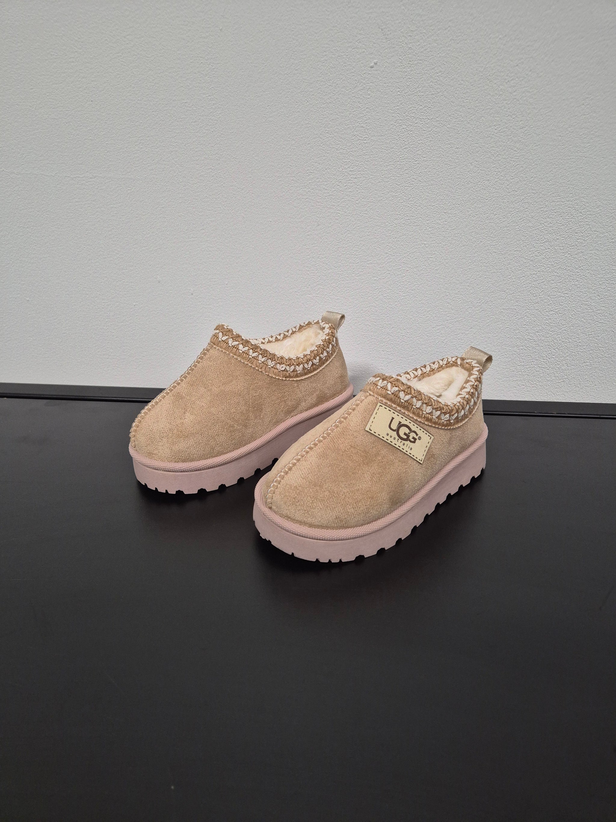 KIDS SCHOENEN UGG-TAZ °