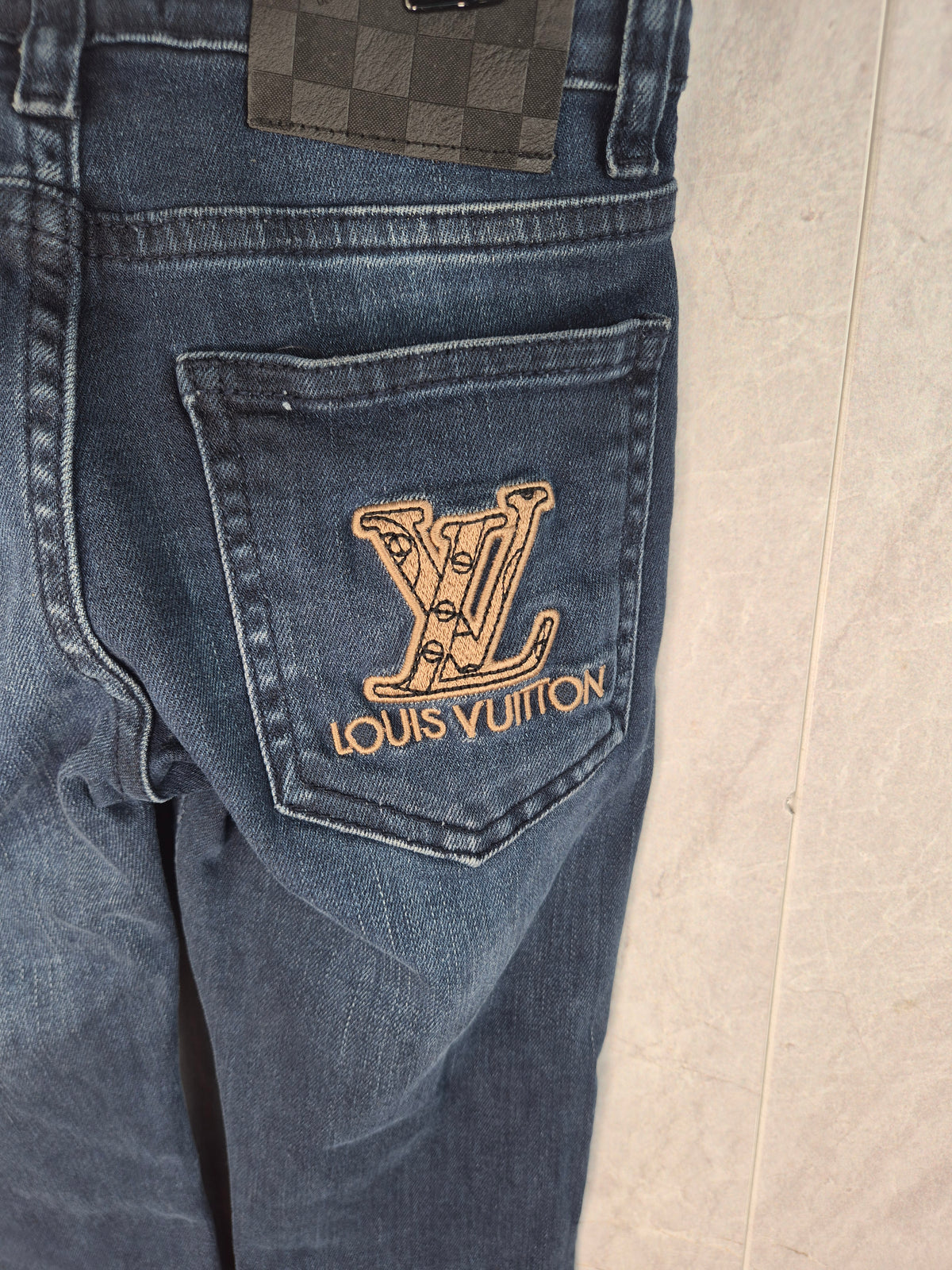 KIDS JEANS LV