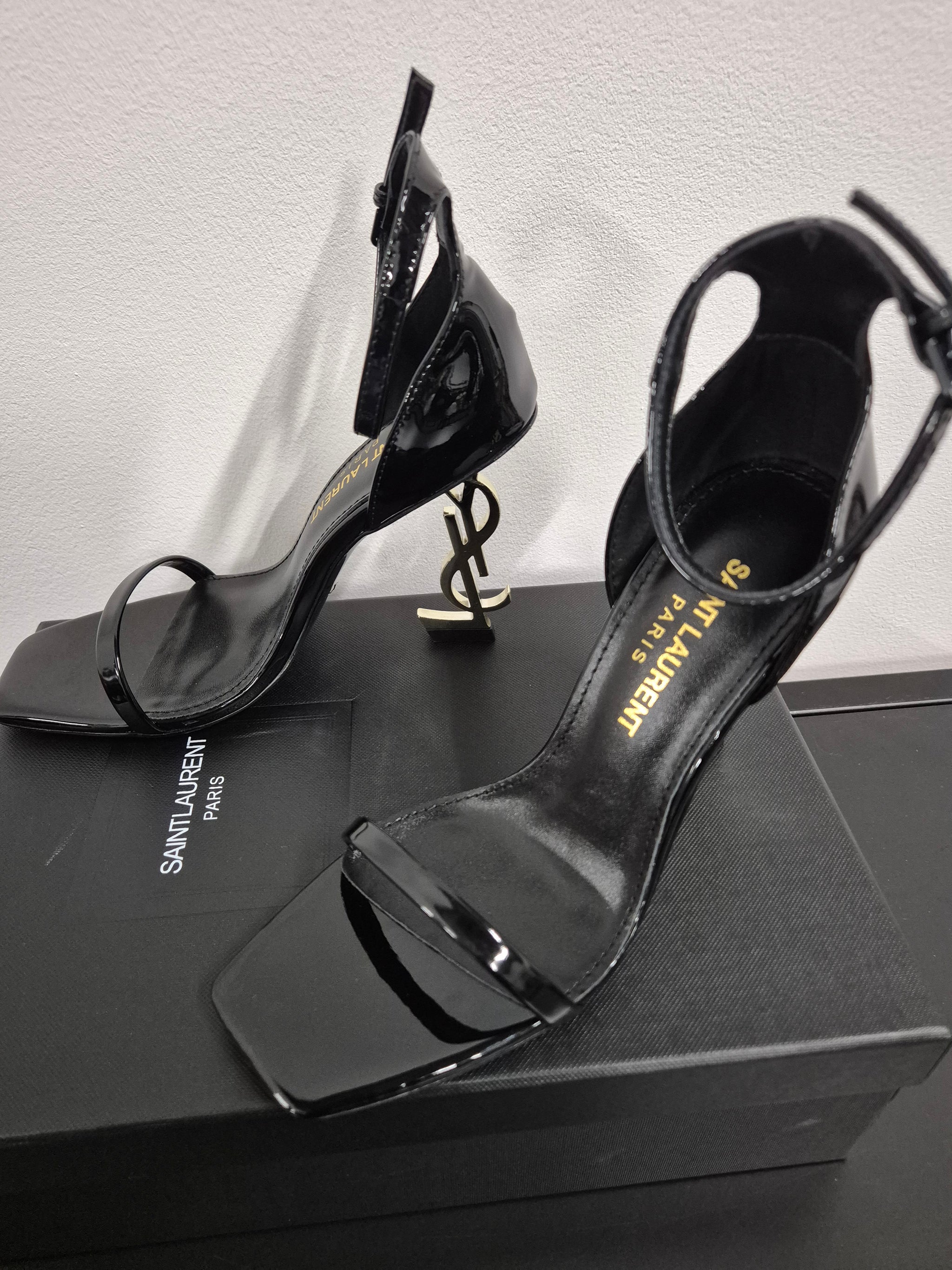 DAMES SCHOENEN YSL SaintLaurent Opyum Heels Gold Heel