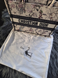 DAMES TASSEN Christian DIOR Book tote