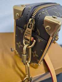 DAMES TASSEN LouisVuitton Soft Trunk