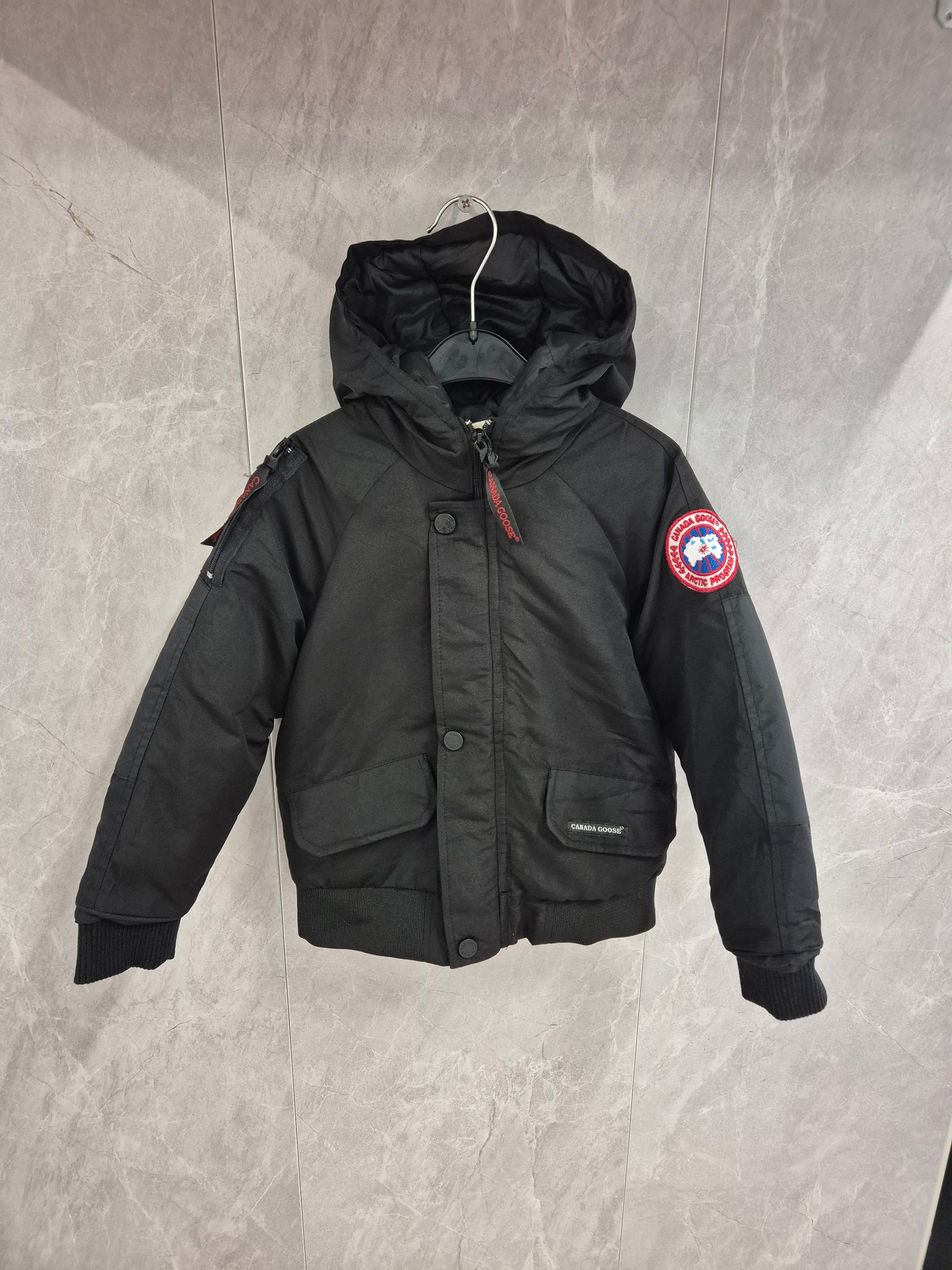 KIDS CANADA GOOSE Jas Chilliwack Zwart