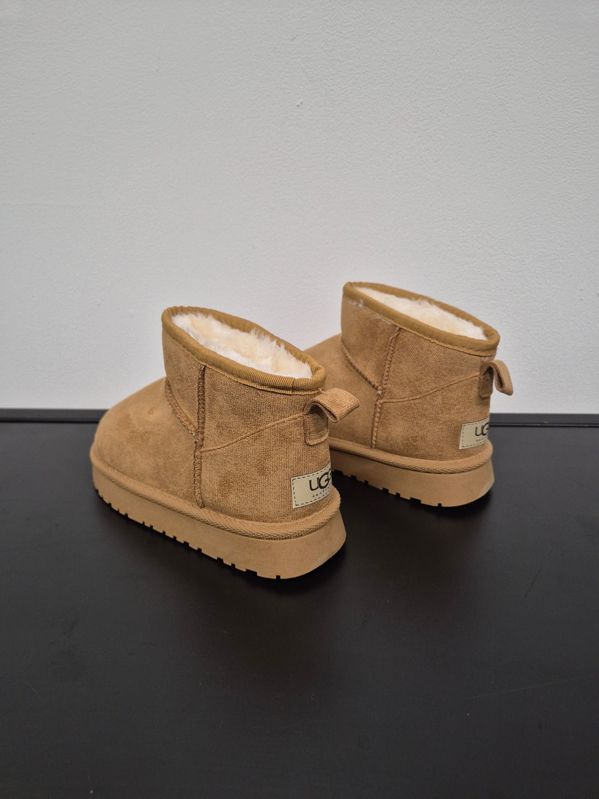 KIDS SCHOENEN UGG-CLASSIC BRUIN