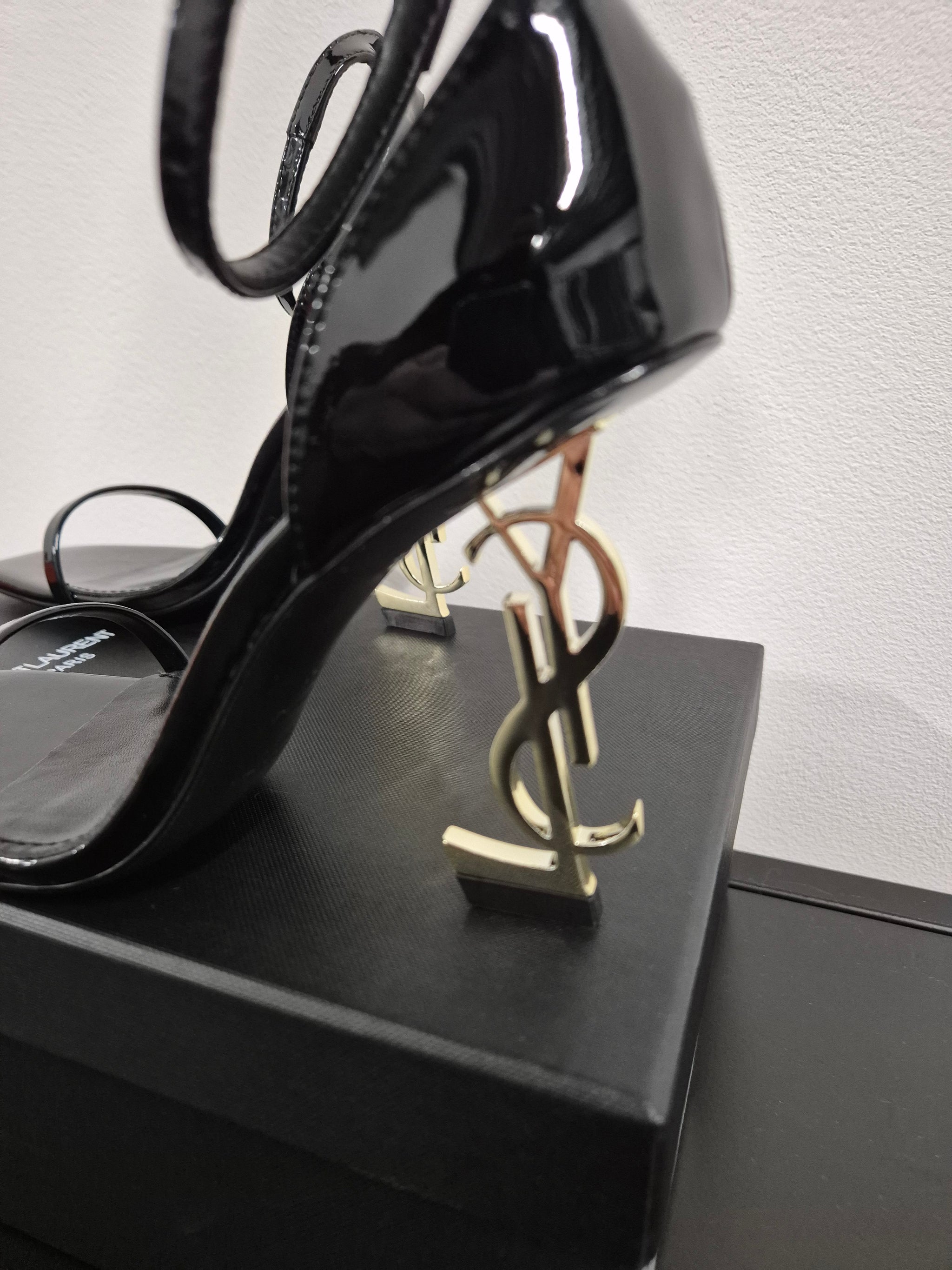 DAMES SCHOENEN YSL SaintLaurent Opyum Heels Gold Heel