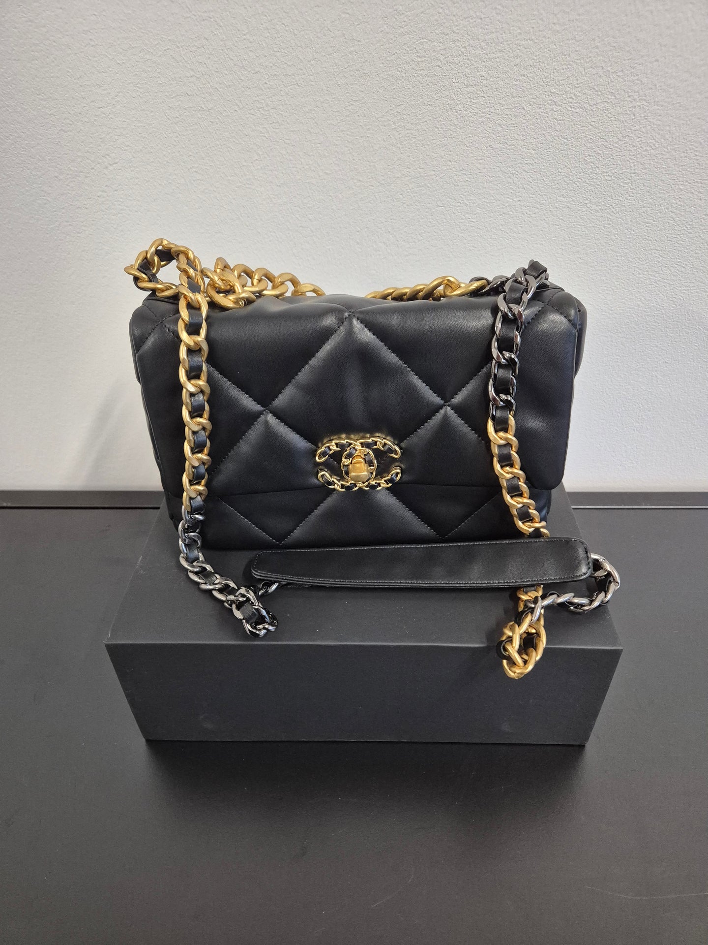 DAMES TASSEN Chanel