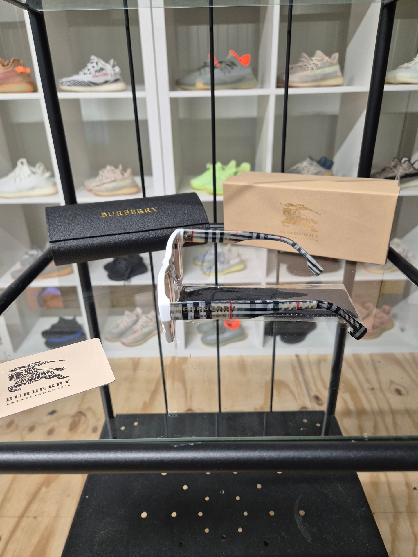 DAMES ZONNEBRILLEN BURBERRY WIT