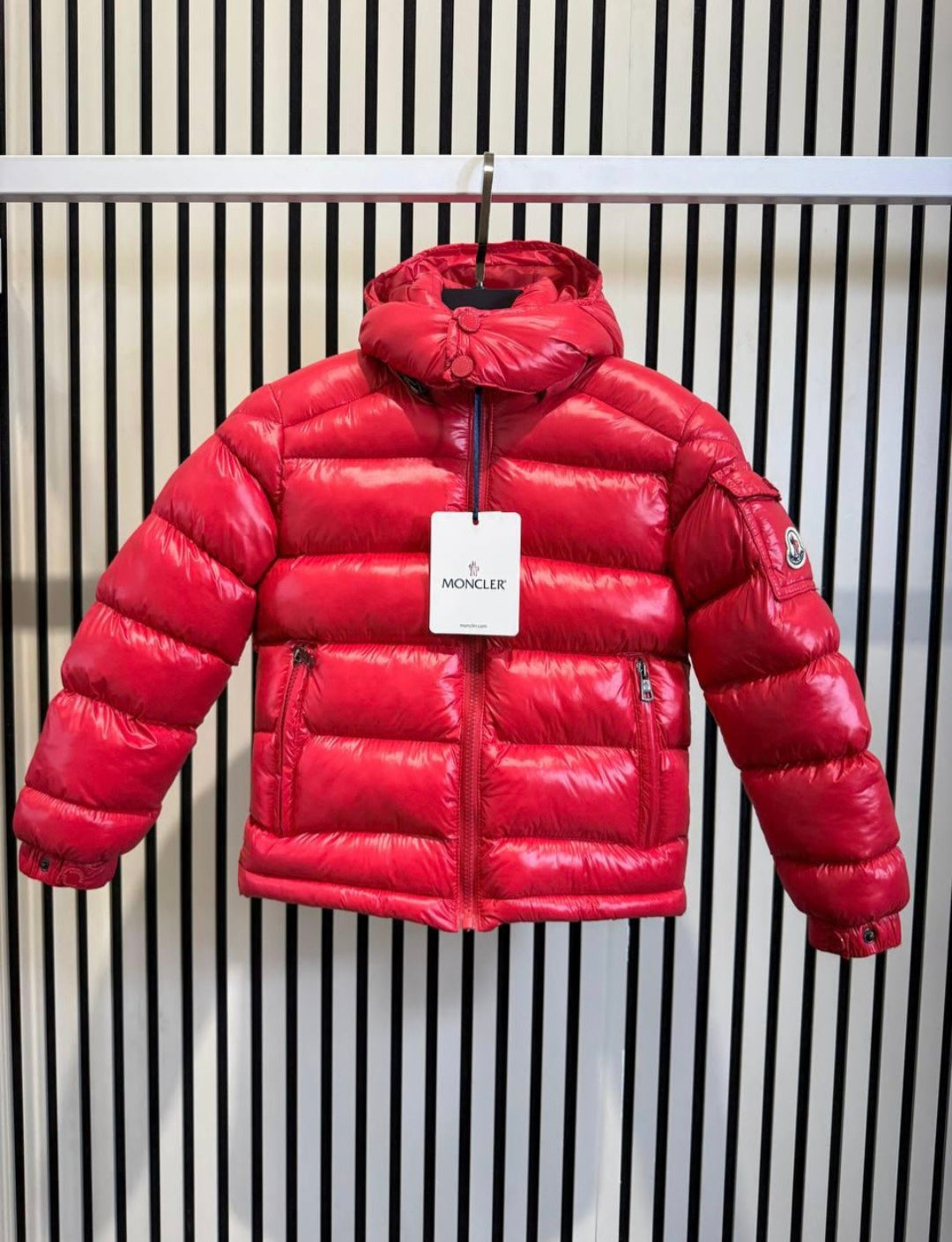 KINDER JAS MONCLER MAYA ROOD
