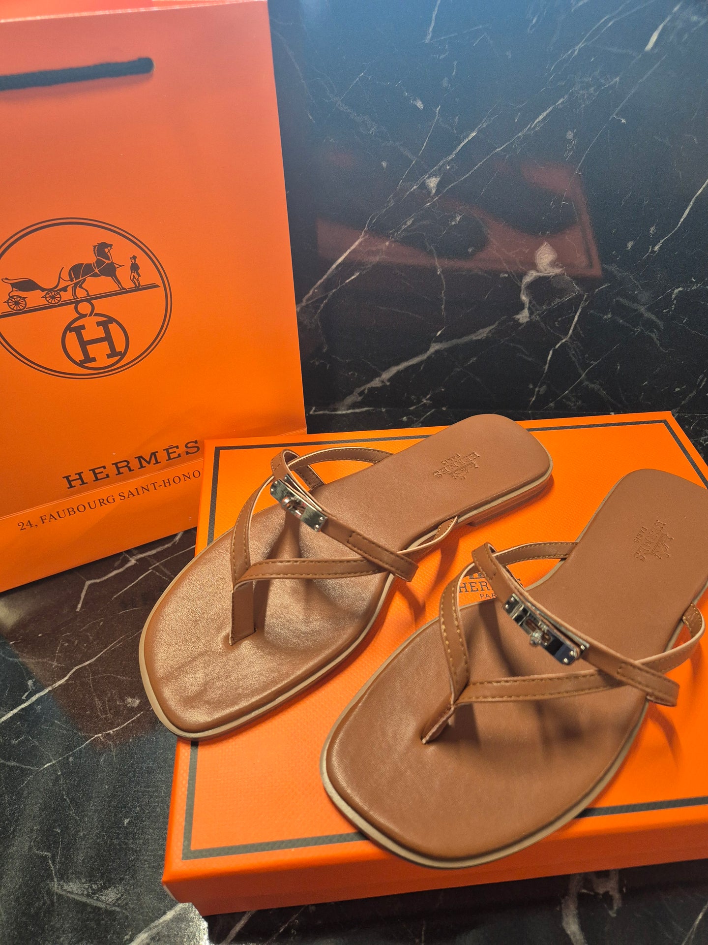 DAMES SLIPPERS Hérmes Egerie Sandal Bruin