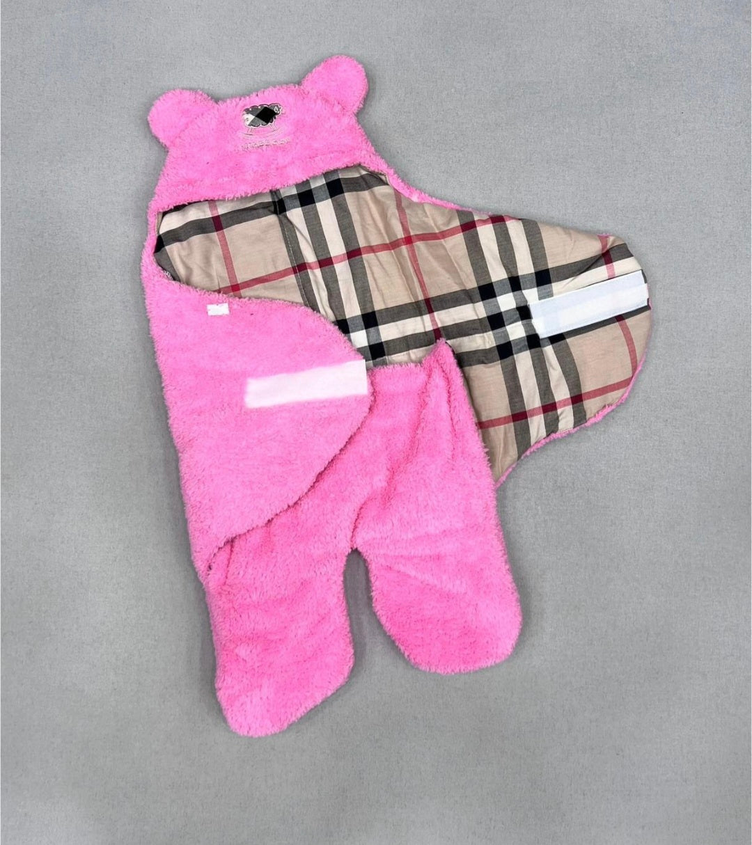 NEWBORN VOETENZAK BURBERRY PINK