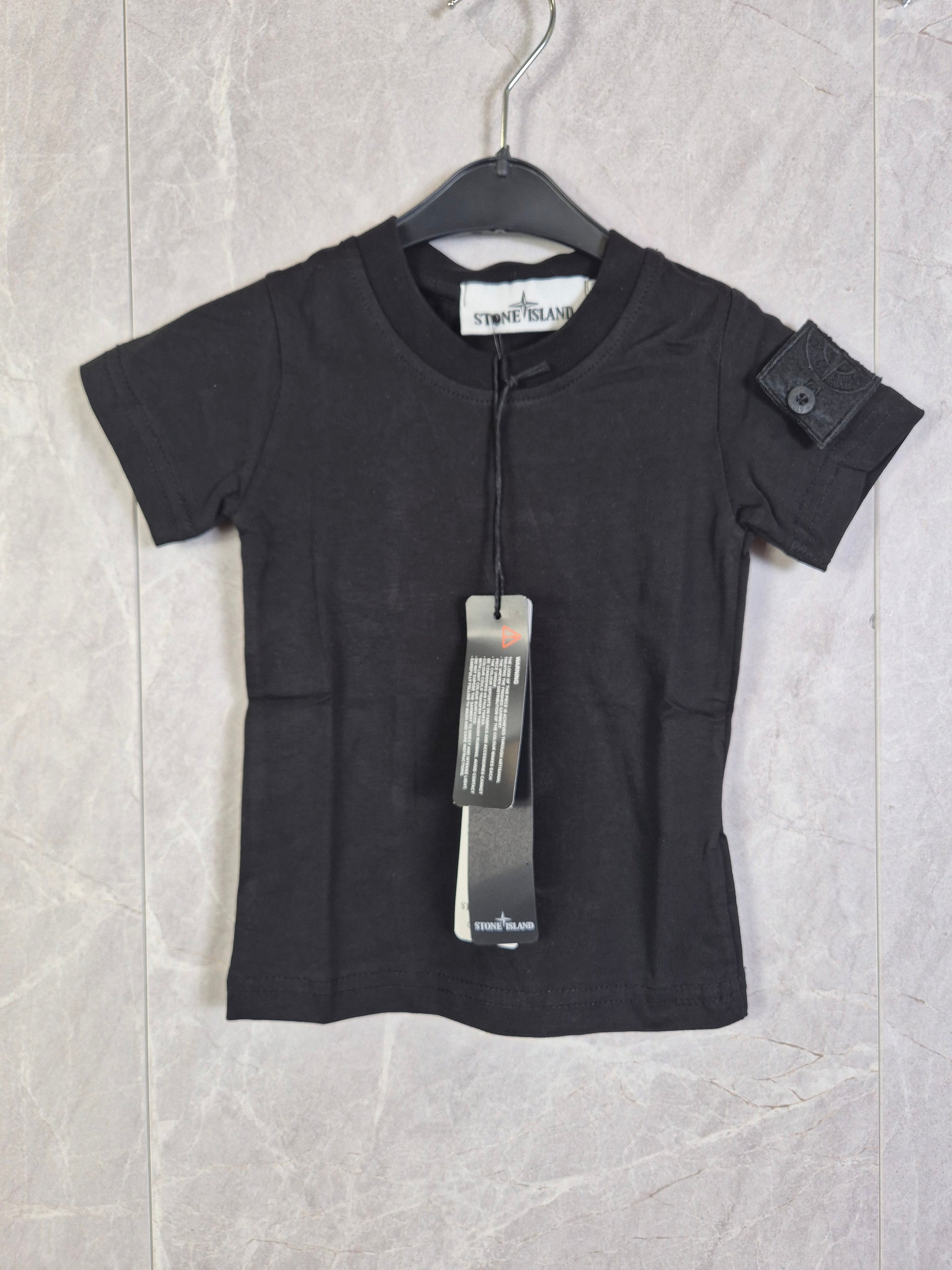 KIDS T-SHIRT STONE ISLAND ZWART BADGE