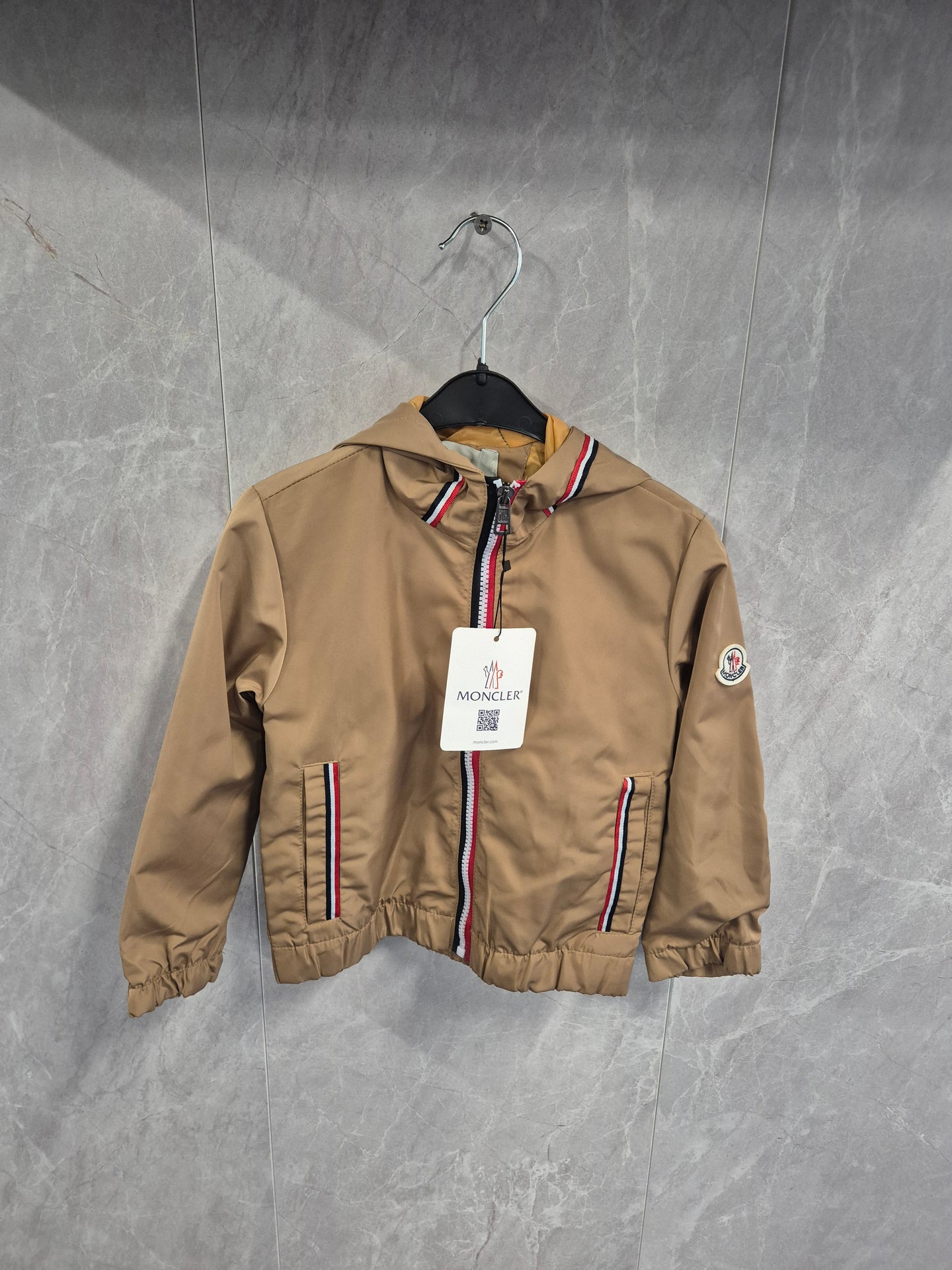 KIDS MONCLER Zomer Jassen Zandkleur