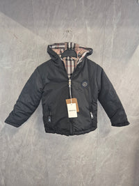 KIDS BURBERRY DUBBELZEIDIG! Jassen zwart+monogram