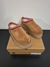 DAMES SCHOENEN UGG-Tazz rode rand